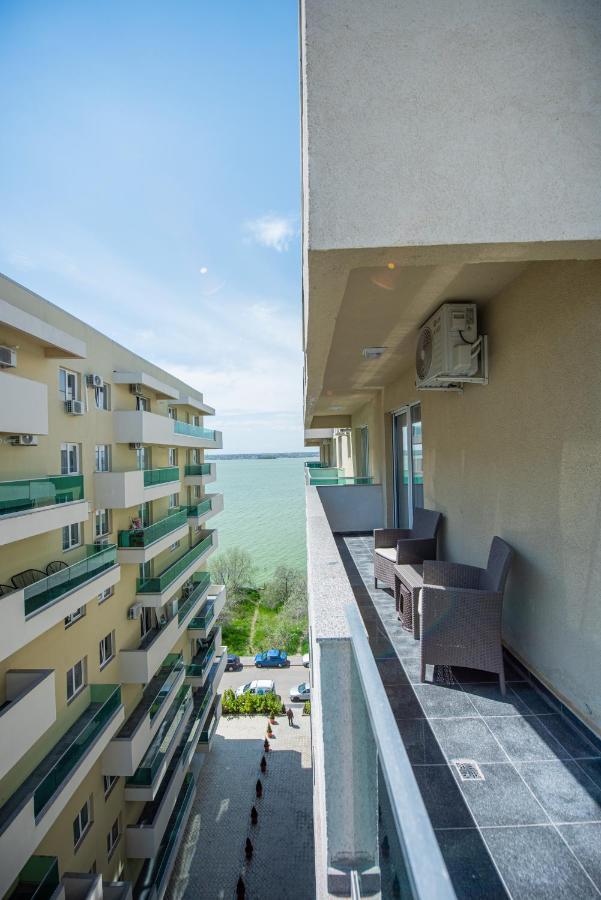 Moonlight Sky Mamaia Apartment 외부 사진